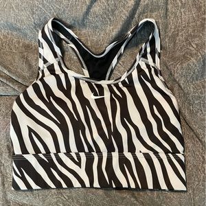 Nike Women’s Pro Medium Padded Sports bra size medium zebra
